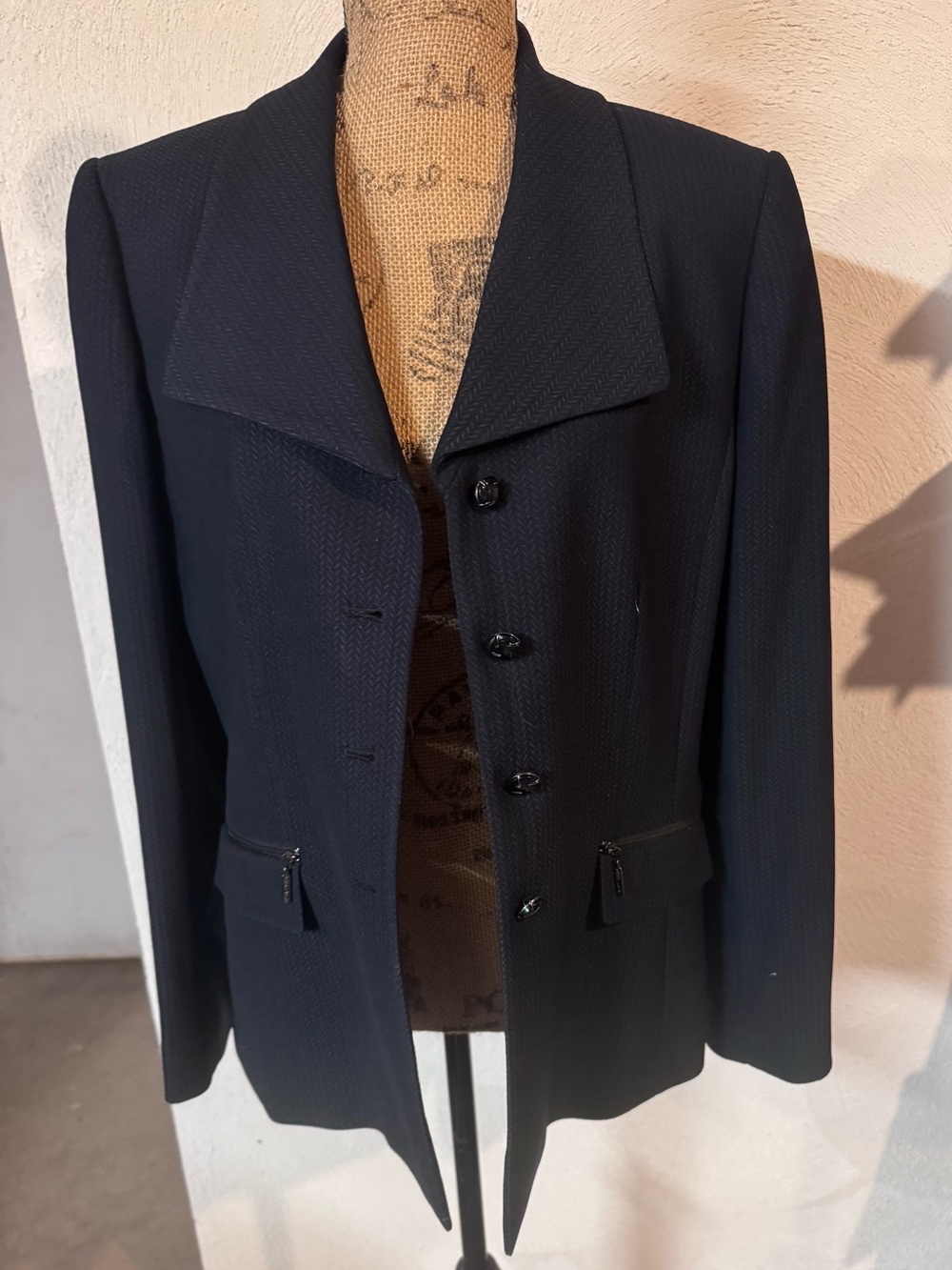 Tahari Black Textured Tailored Button Jacket and Matching Pants.